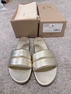 Beek Sugarbird sandals